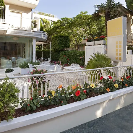 Gala Otel 3*