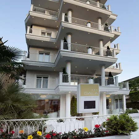 Gala リッチョーネ